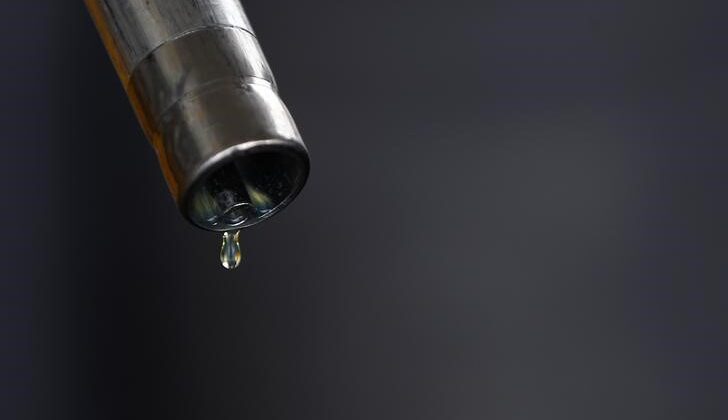 Oil down over 3% in 2 days, shredding ‘war premium’ as Saudis assure supply